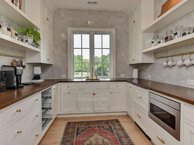 9705 Saddle Ave — Photo 35