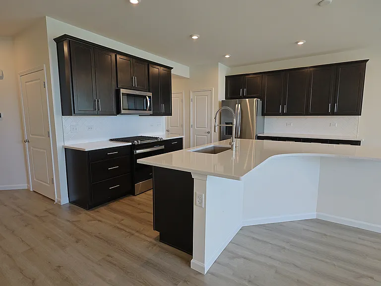 2287 Ryegrass Ln — Photo 9