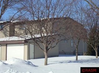 1670 La Mar Dr, North Mankato, MN 56003