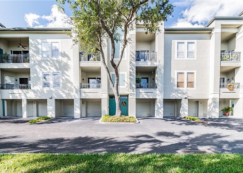 1st image of 759 Cruise View Dr
