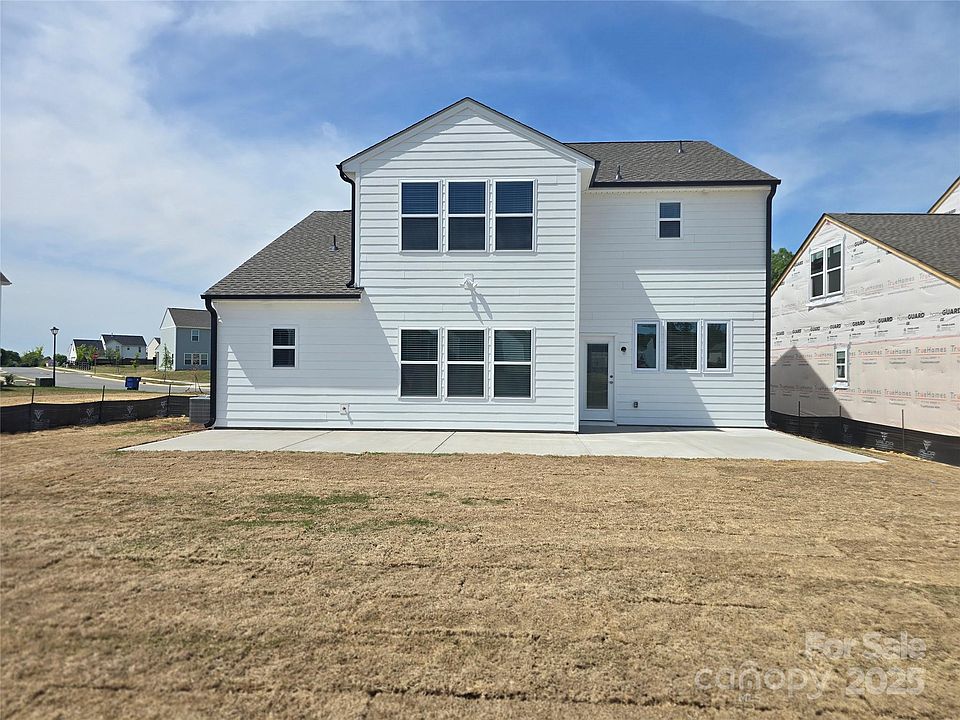 2nd image of 218 Redondo Dr