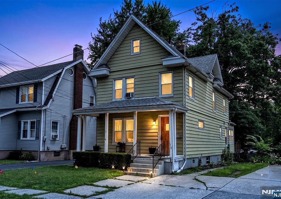 1st image of 616 Elm St