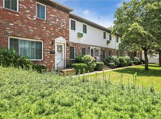 81 Maple Tree Ave #5, Stamford, CT 06906