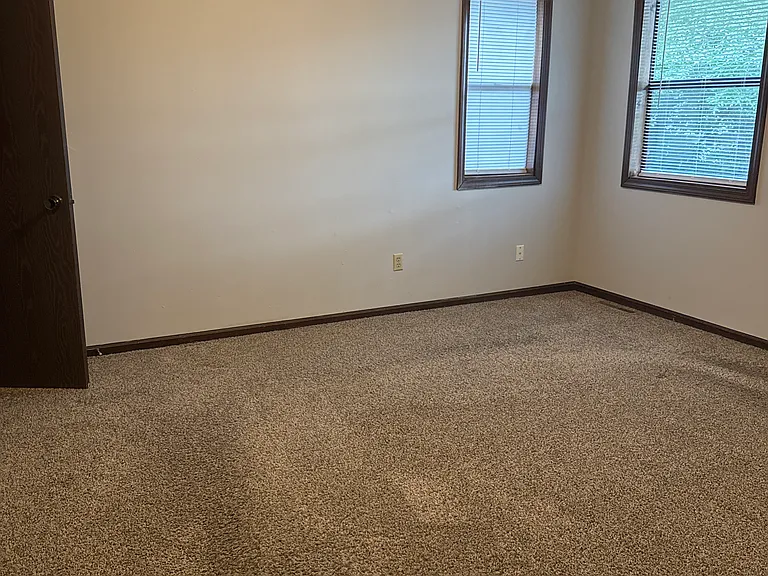 441 Magnolia Ln #439 — Photo 8