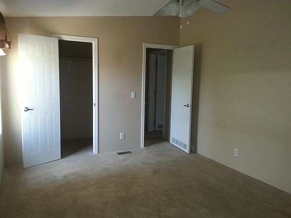 2nd image of 1600 S San Jacinto Ave Space 69