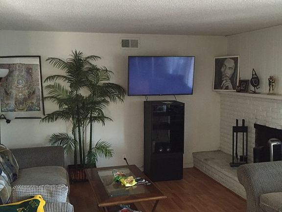 3rd image of 2638 Balfour Ave