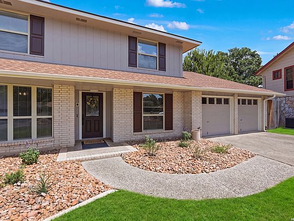 5th image of 2906 BARREL OAK ST