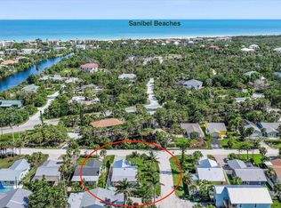 1657 Atlanta Plaza Dr, Sanibel, FL 33957