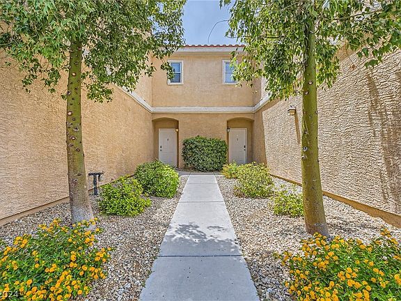 5th image of 251 S Green Valley Pkwy Unit 5012