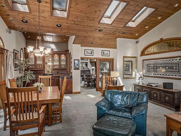 4th image of 465 Sugarloaf Rd