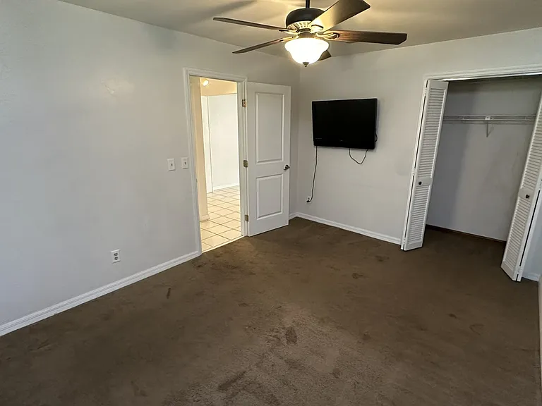 Bedroom 1st floor