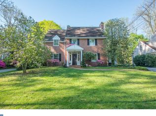 516 W Beechtree Ln, Wayne, PA 19087