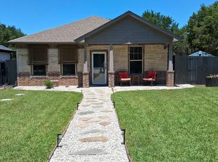 1136 Ridgeview Cir, Granbury, TX 76048