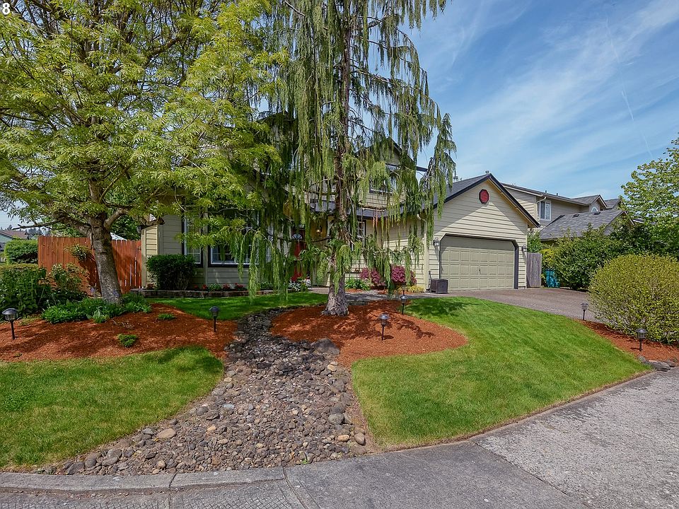 1st image of 3108 NE 170th Pl