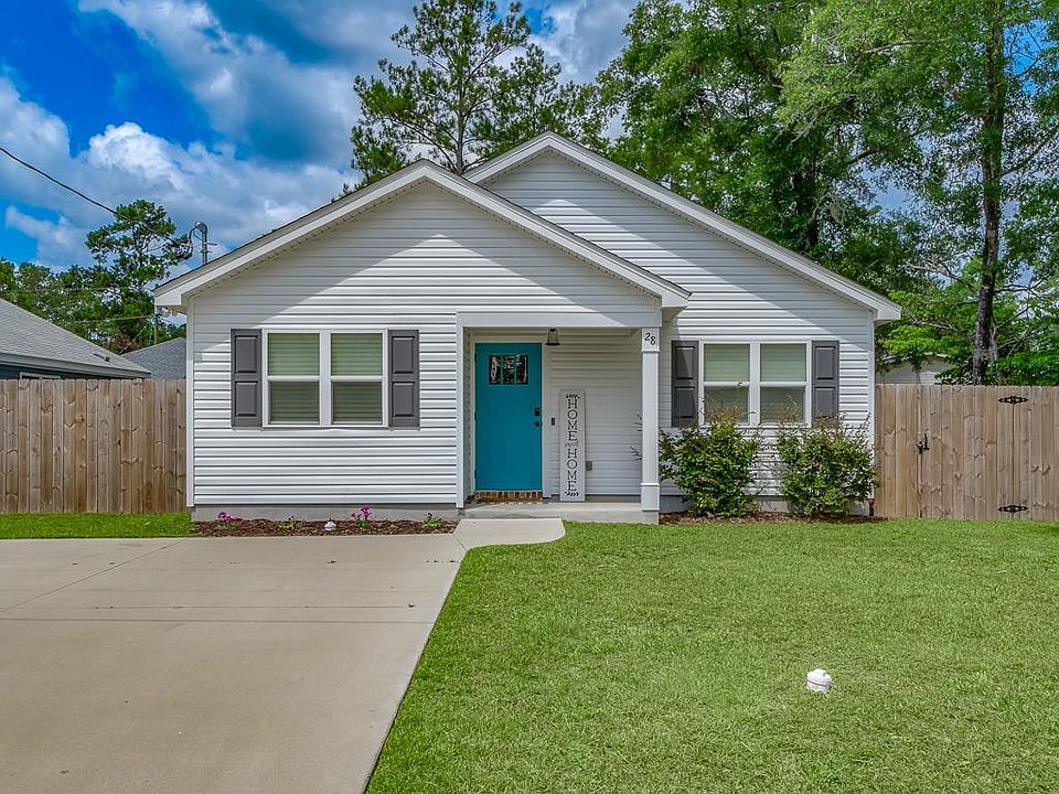 1st image of 28 Lance Ln