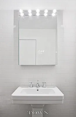 Rented by Town Residential | media 29