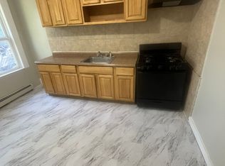122 N 18th St APT 1, East Orange, NJ