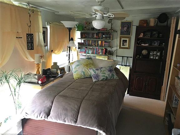 4th image of 79 Recreation Dr
