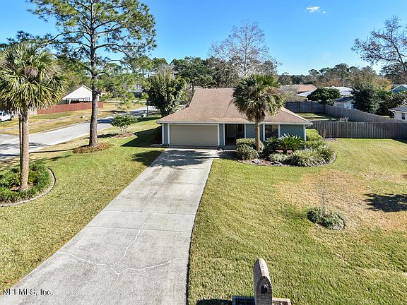 2nd image of 10977 Mandarin Station Dr W