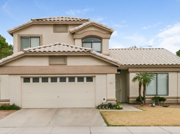 2424 E Longhorn Pl