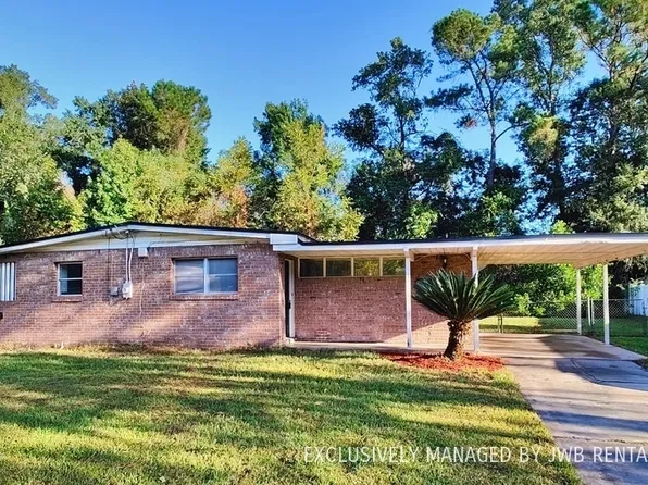 6911 Deauville Rd, Jacksonville, FL 32205