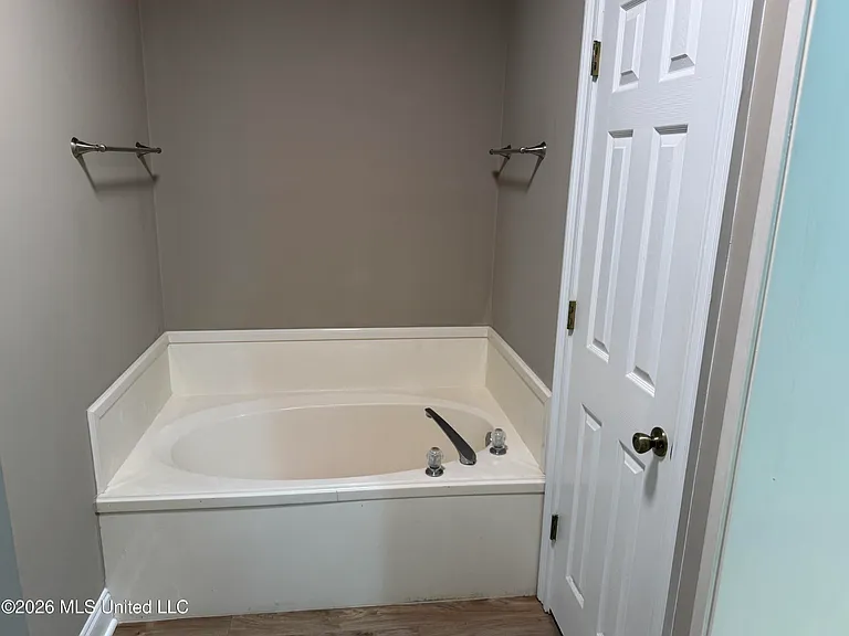 72697 Diamondhead Dr N — Photo 13