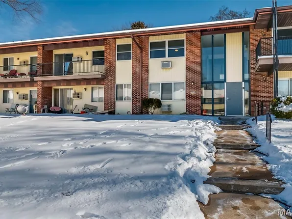 7604 Hazelcrest Dr APT E, Hazelwood, MO 63042