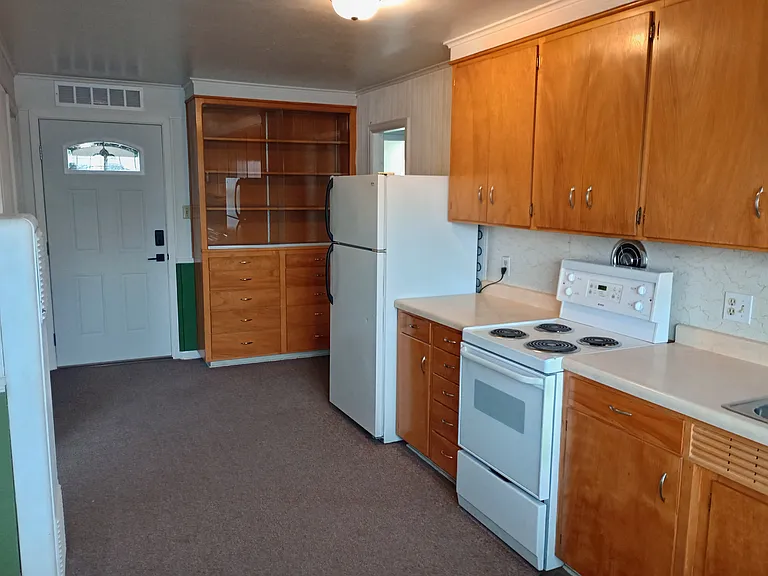 209 W Main St #201 — Photo 7