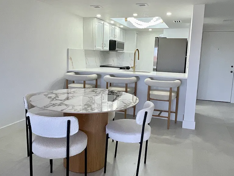 25188 Marion Ave #F-202 — Photo 5
