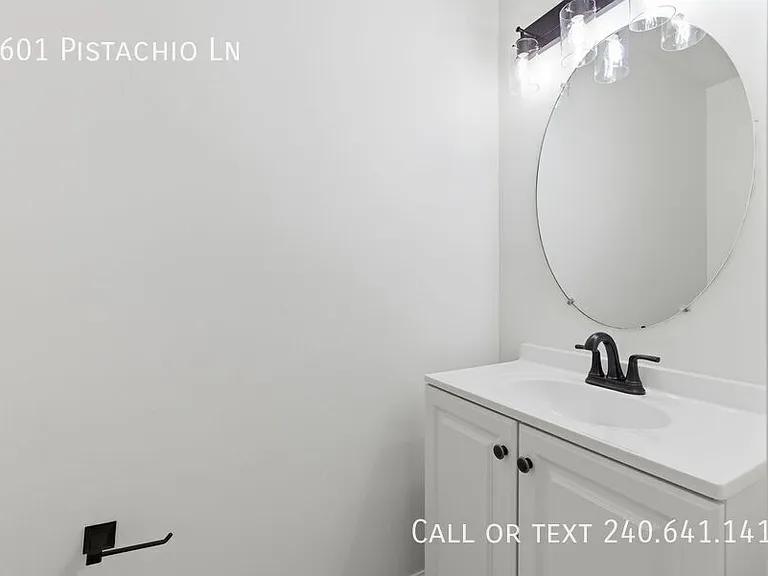 4601 Pistachio Ln — Photo 9