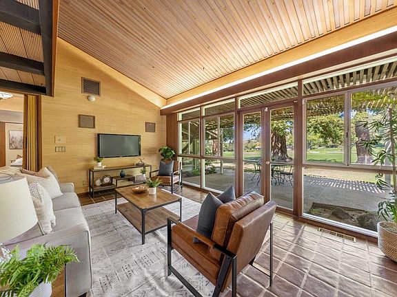 2nd image of 5449 Greenside Dr