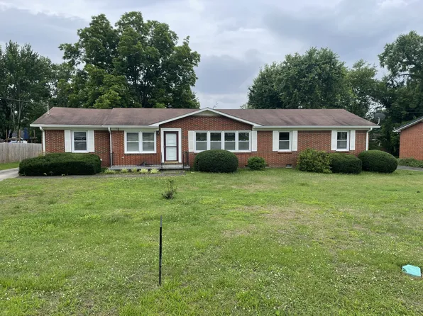 135 Bel Aire Dr, Winchester, TN 37398