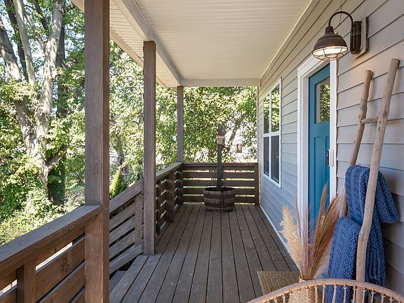 5th image of 2417 Brasher Ave #B