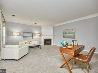 1735 Kingsgate Ct UNIT 304, Alexandria, VA 22302