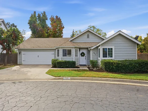 811 E Trinidad Avenue, Visalia, CA 93292
