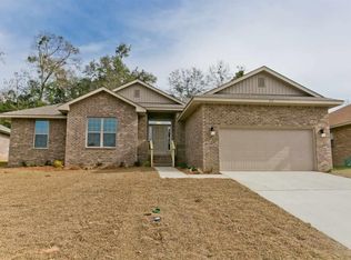 204 Promenade Ln, Cantonment, FL 32533