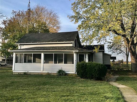 4th image of 322 Ann St