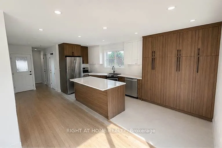 4 bed, $3,400 — Photo 3