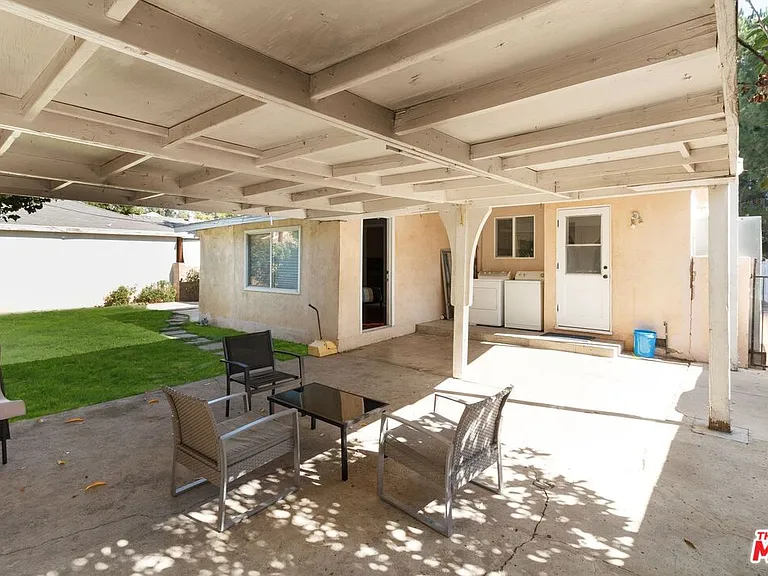 6659 Amigo Ave — Photo 38