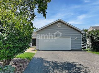 2003 Gray Hawk Dr, Plainfield, IL 60586