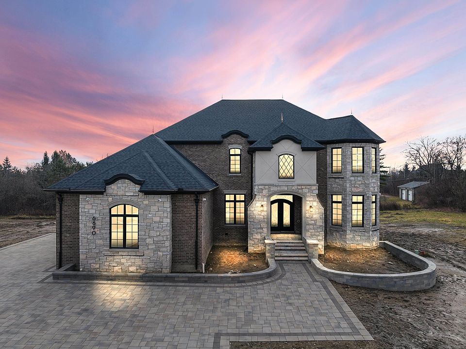 1st image of 6690 Roseberry Ct