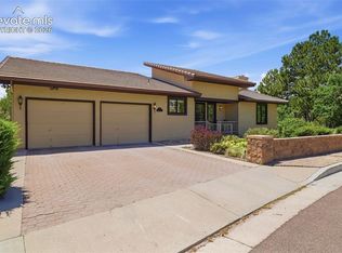 1160 Golden Hills Rd, Colorado Springs, CO 80919