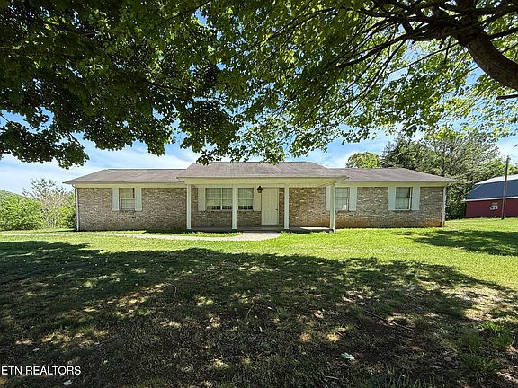 2nd image of 3805 Hickory Valley Rd