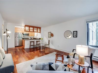 1105 Spring Street #309, Seattle, WA, 98104