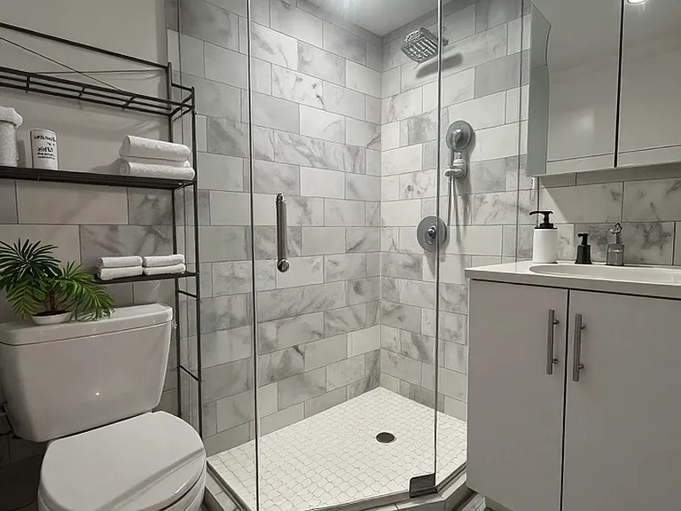 99 Allen St #6 — Photo 5