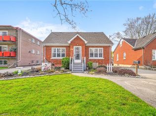 32 Fulton St, Brantford, ON N3R 4E5