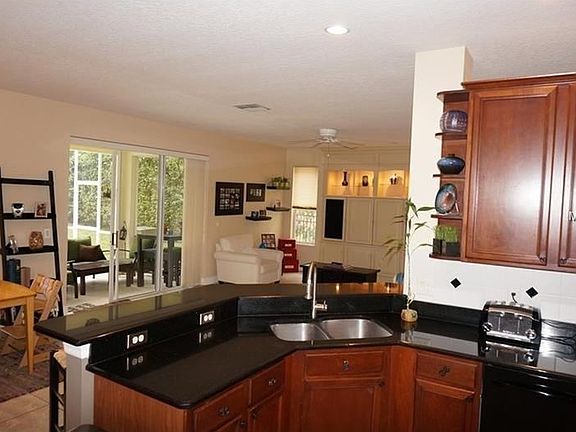4th image of 8602 Wild Cherry Ct