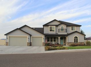 632 Hunter St, Richland, WA 99352