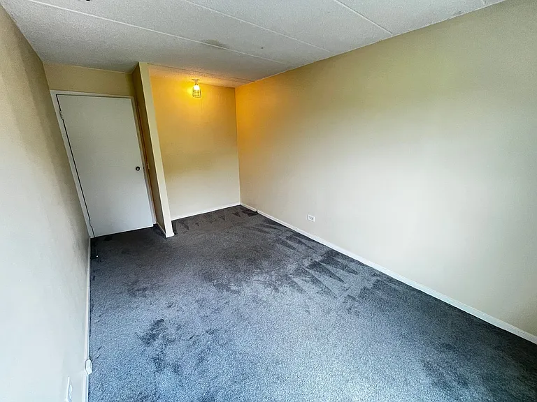 711 W Gordon Ter #118 — Photo 14