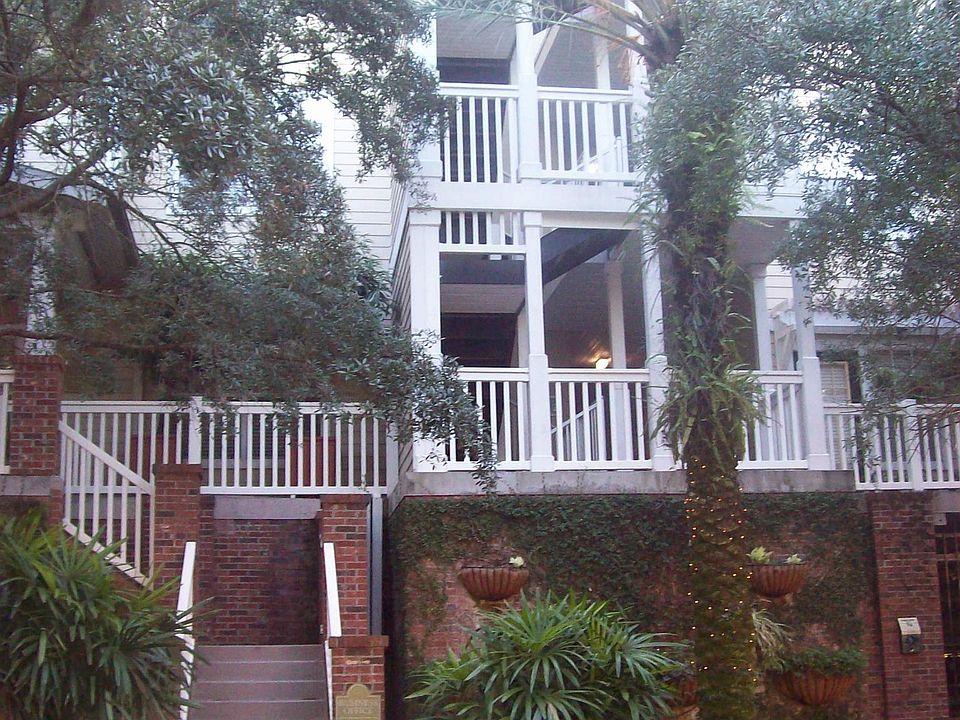 Hyde Park Walk Condos